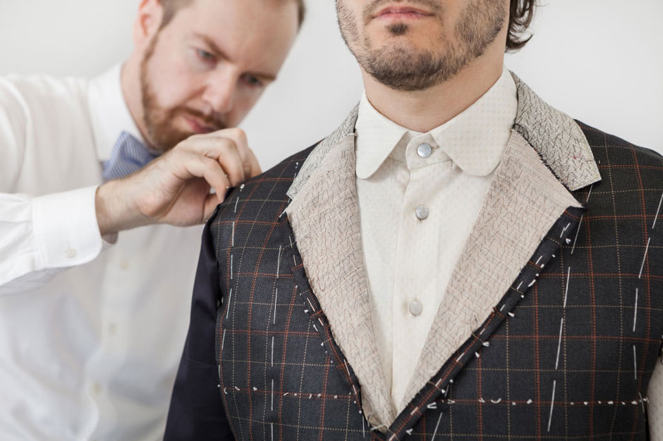 Second fitting of a bespoke suit at Egon Brandstetter bespoke tailoring Berlin